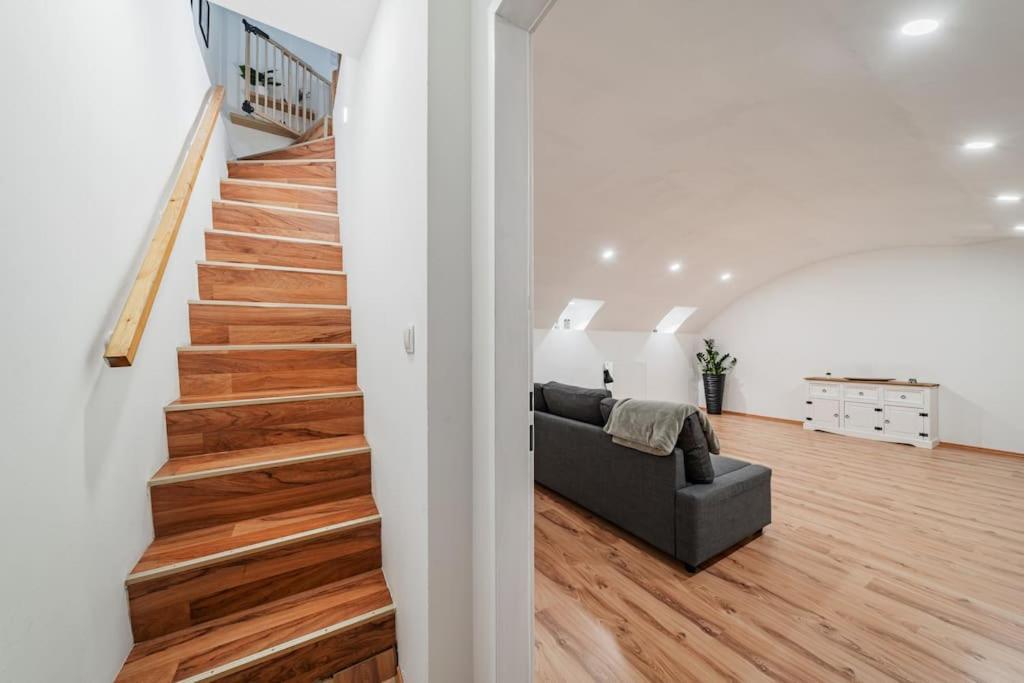 Апартаменты 117 M² Near Nussdorferstrasse Вена Экстерьер фото